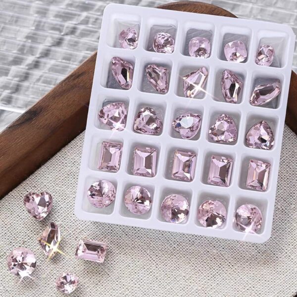 3D Rhinestone 25 pcs Grid Mixed Shapes